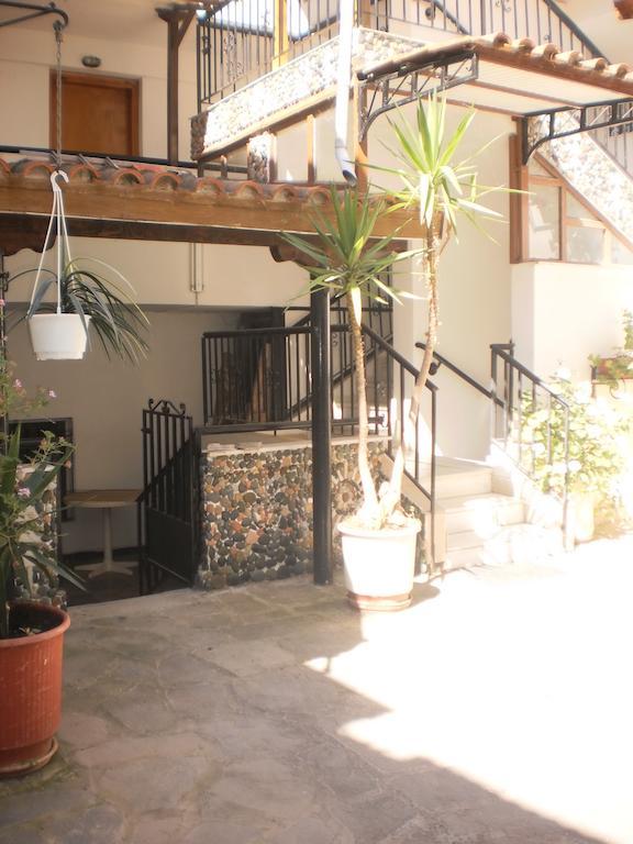 Zavrakli Appartement Agia Paraskevi  Buitenkant foto